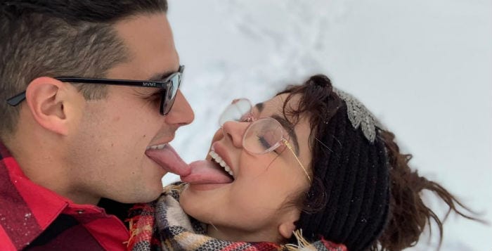Wells Adams Sarah Hyland