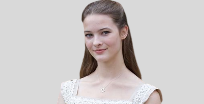 Avery Kristen Pohl, GH's Esme