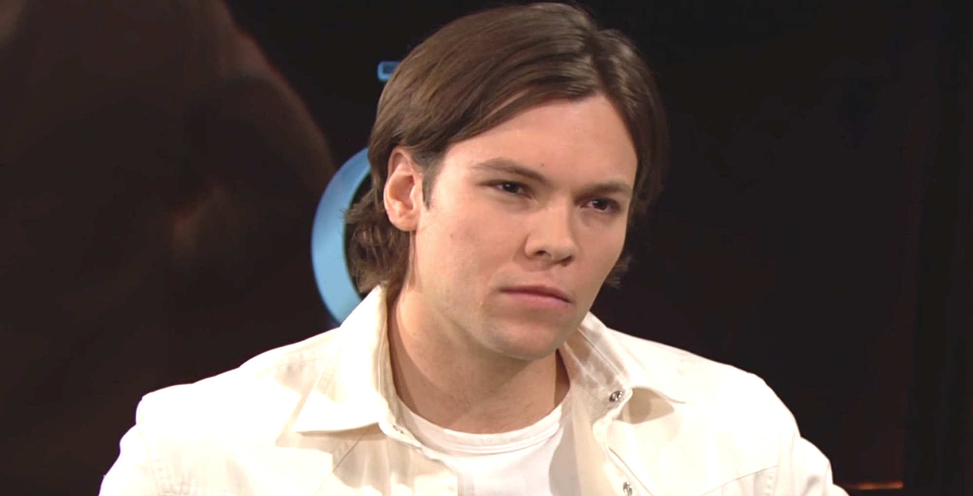 rj forrester is flying solo these days on bold and the beautiful.