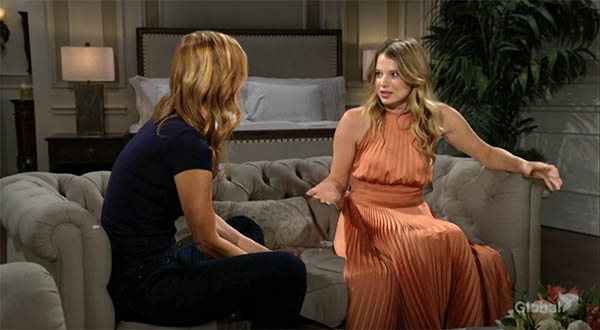 summer lets phyllis know it's all unraveling on young and the restless.
