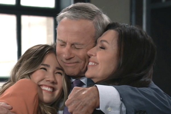 general hospital emma reunites with robert and anna.