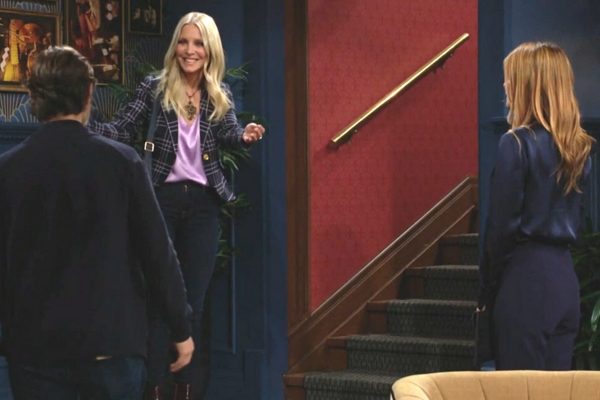 the young and the restless rivals christine and phyllis face off.