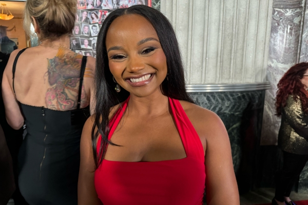 raven bowens plays chanel dupree on days of our lives.