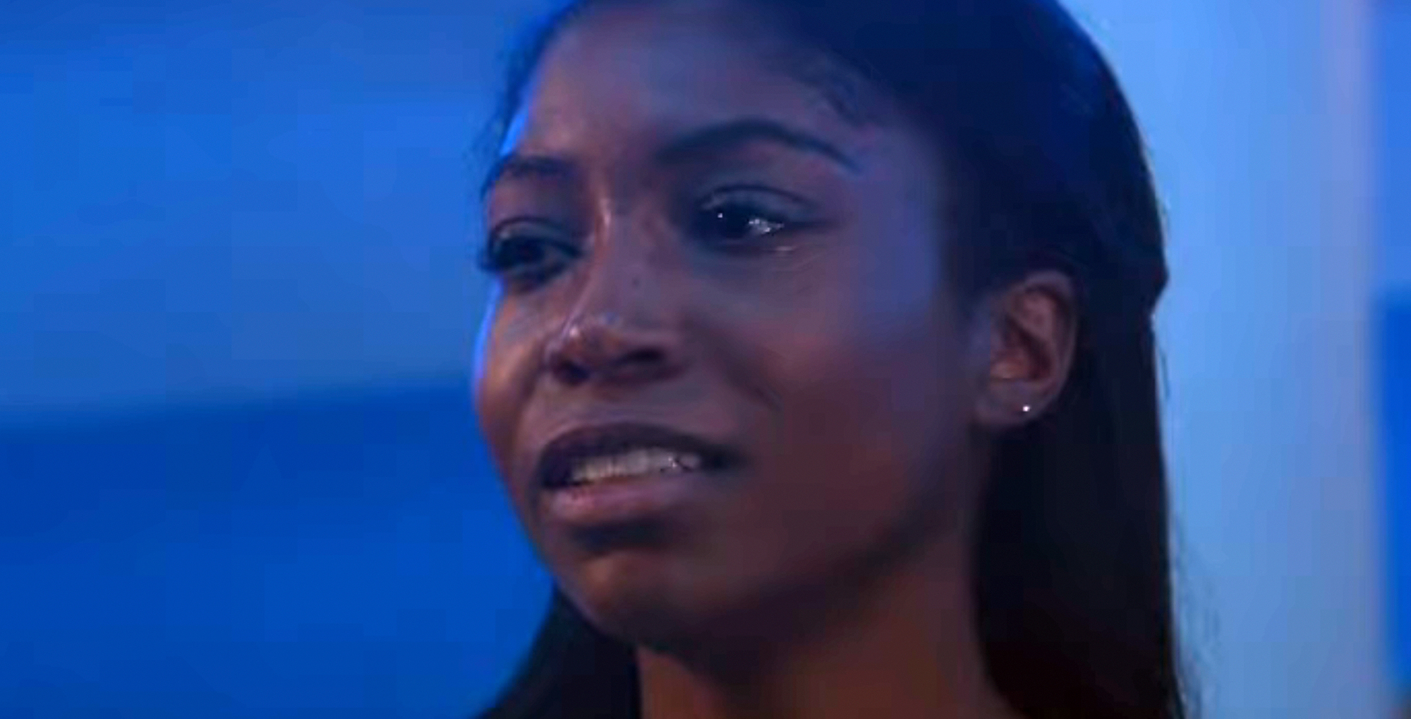 trina robinson all alone on the boat after spencer died.