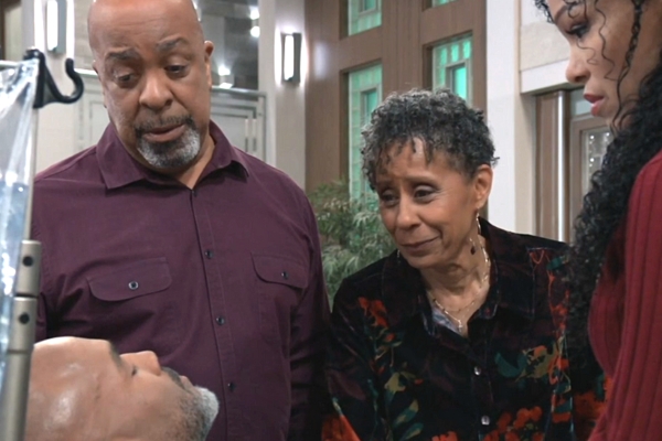 general hospital marshall, stella and portia wishing curtis luck on gurney.