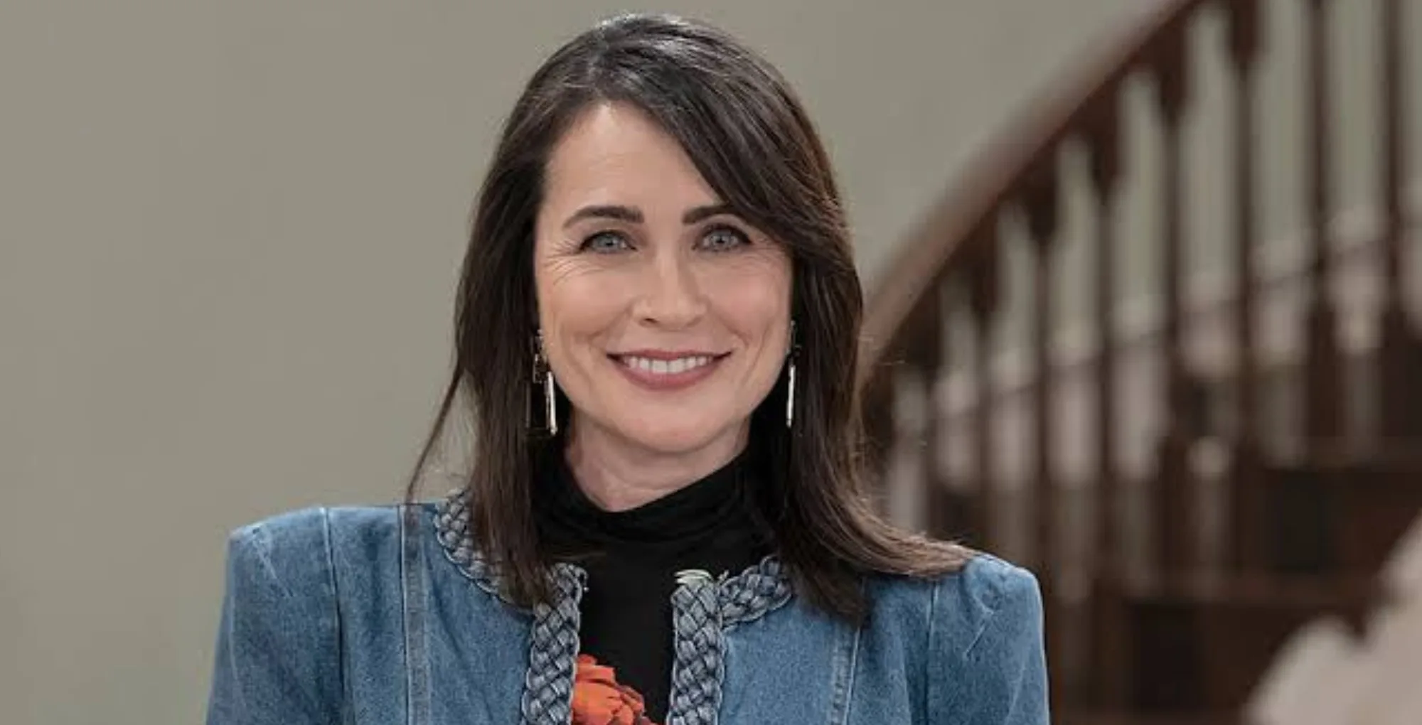 General Hospital Rena Sofer out as Lois