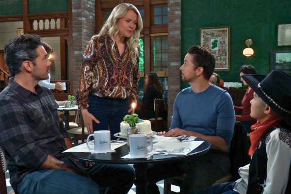 General Hospital Maxie's birthday at Bobbie's.