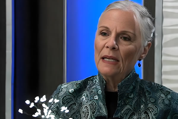 General Hospital's Tracy.